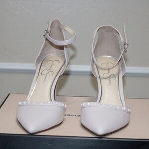 JESSICA SIMPSON PEMOTA-B POINTED TOE ANKLE-STRAP PUMPS